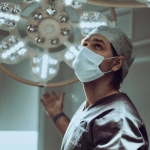 Пластический хирург В.Ю. Стайсупов